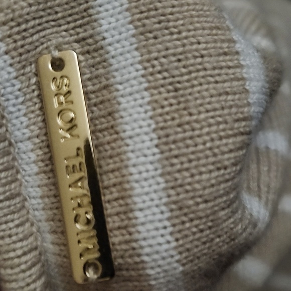 Michael Kors tan and white striped sweater size large - Picture 4 of 4